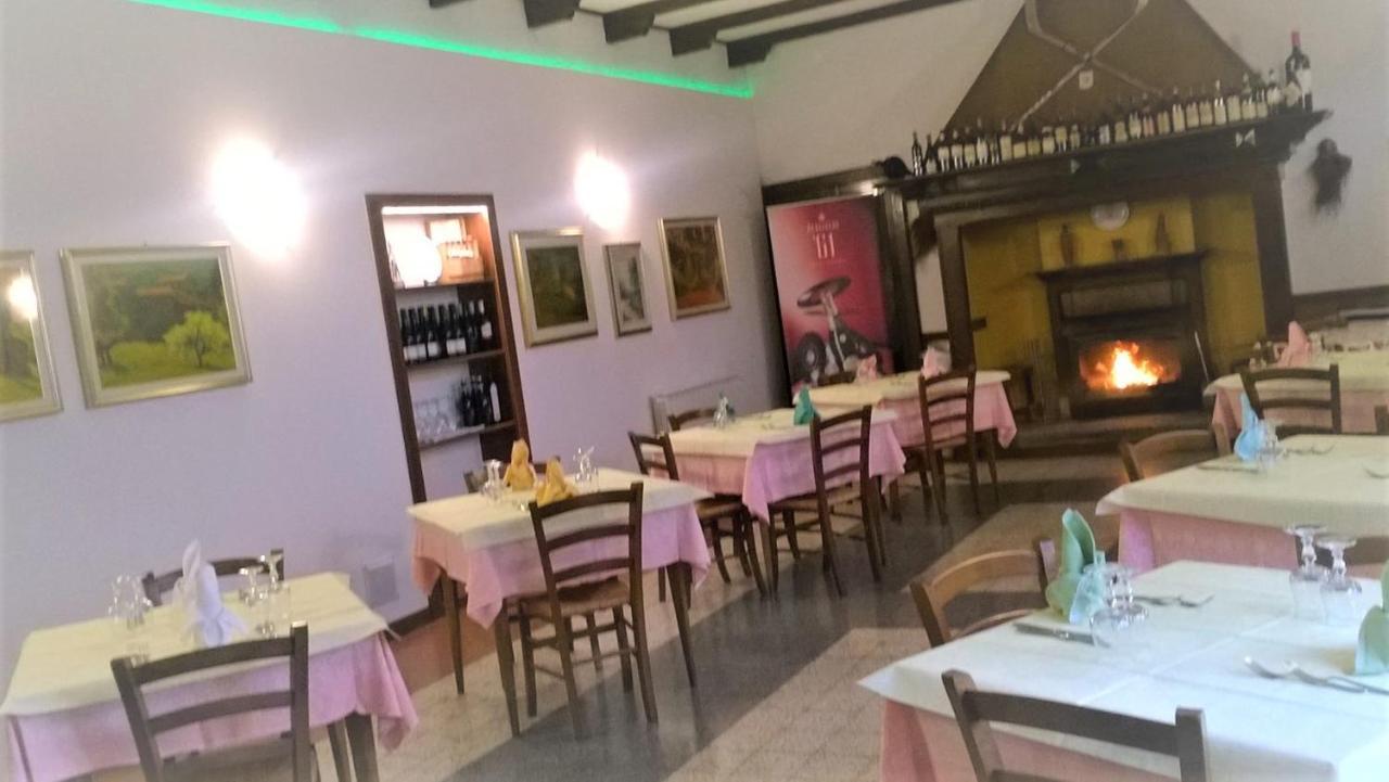 Budget Hotel Vittoria & Ristorante Marzio Exterior foto
